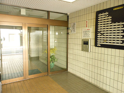 エントランス　オートロック