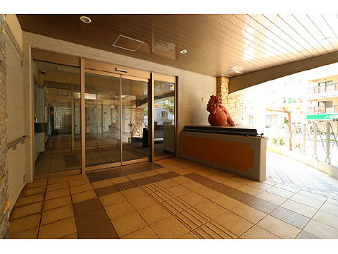 エントランス　IMG_1025