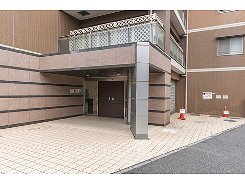 エントランス　
