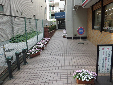 その他共用部　エントランス2
