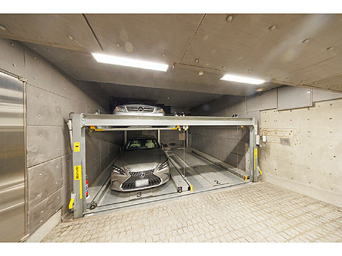 駐車場　パレロワイヤル山王201-4526