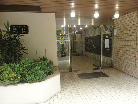 その他共用部　エントランス2