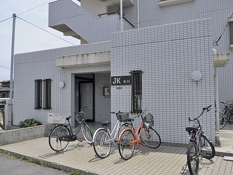 その他共用部　エントランス2