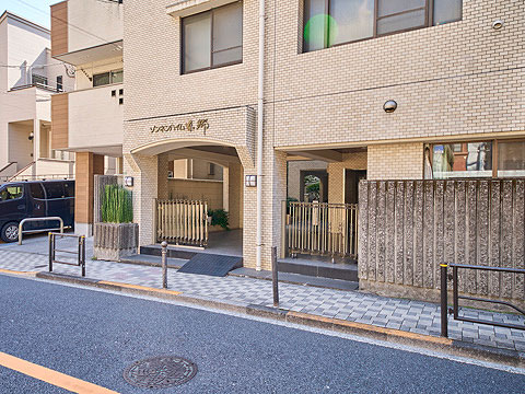 エントランス　