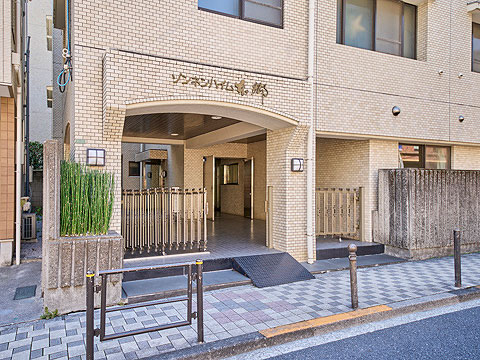 エントランス　