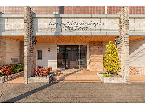 エントランス エントランス