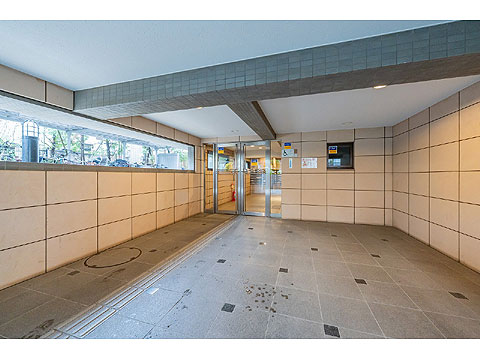 エントランス エントランス