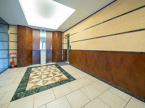 エントランス　エントランスホール