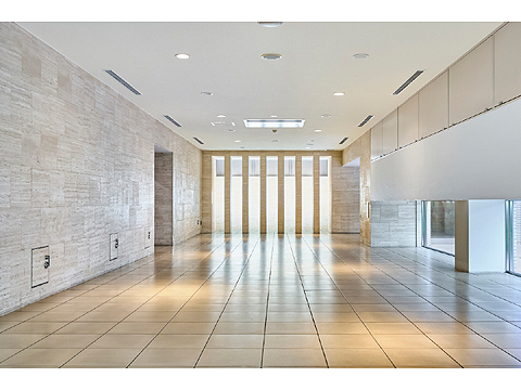 エントランス　