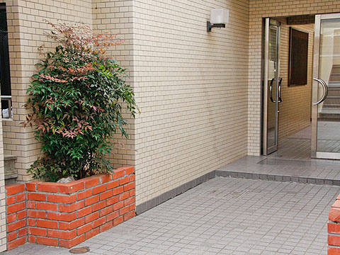 その他共用部　エントランス2