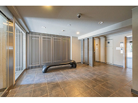 エントランス　エントランスホール