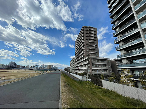 現地外観写真　外観3