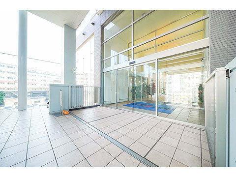 エントランス　エントランス