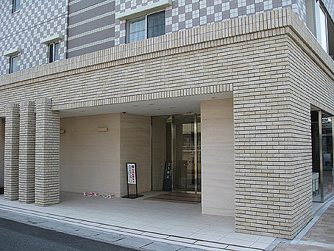 エントランス　エントラス