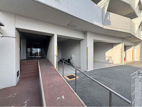 エントランス　