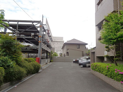 駐車場　駐車場