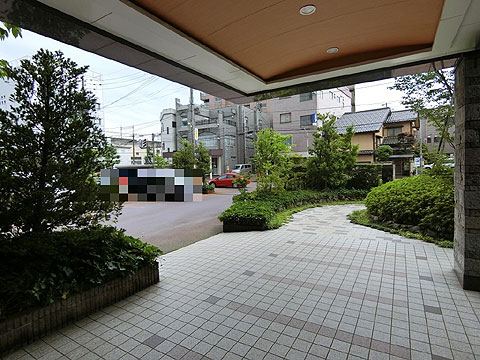 エントランス　
