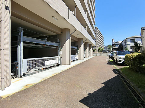 駐車場　