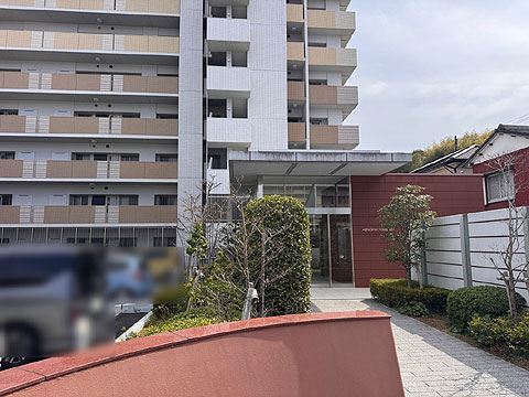 エントランス entora