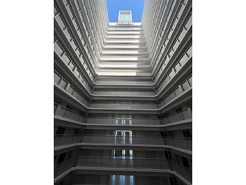 その他共用部　マンション吹き抜け