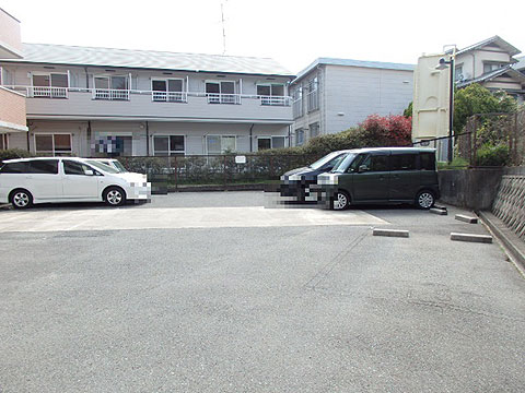 駐車場　平面駐車場