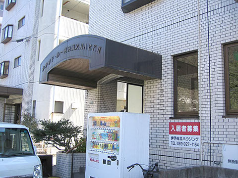 エントランス　エントランス