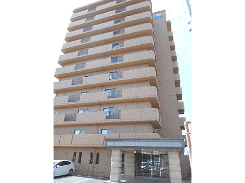 現地外観写真　建物外観