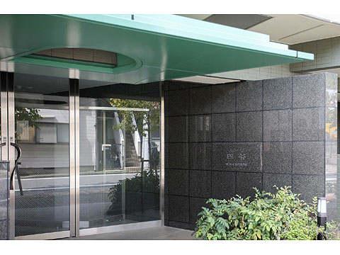 エントランス　エントランス