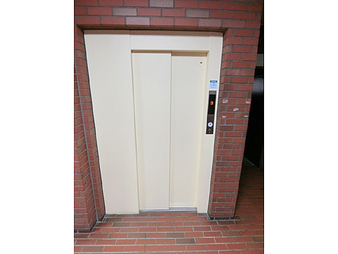 その他共用部　エレベーター
