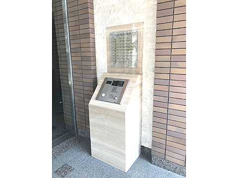 エントランス　オートロック