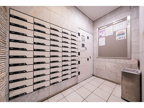 その他共用部　共用部には不在時にも荷物を受け取ることができる
