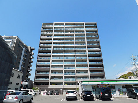 現地外観写真　建物外観