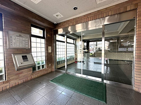 エントランス　エントランスオートロック
