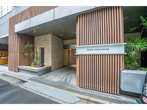 その他共用部　エントランスの入口