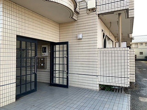 エントランス　エントランス