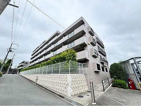 現地外観写真　南棟