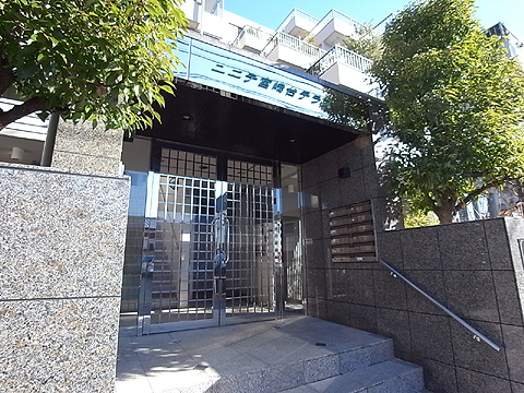 エントランス　