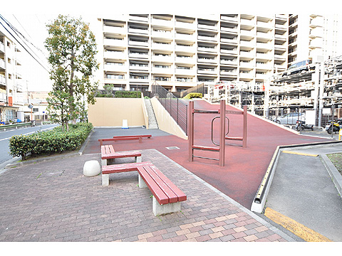 その他共用部　敷地内広場