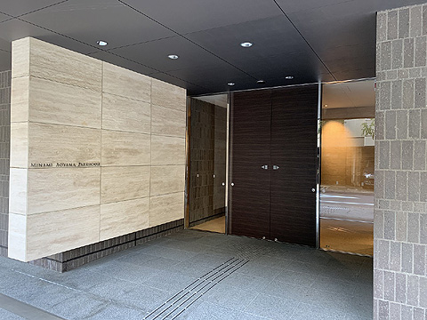 エントランス　IMG_6653