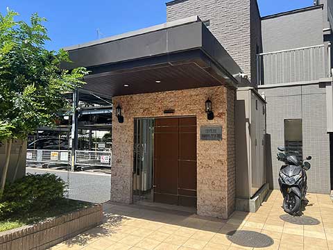 エントランス　
