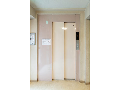 その他共用部　エレベーター