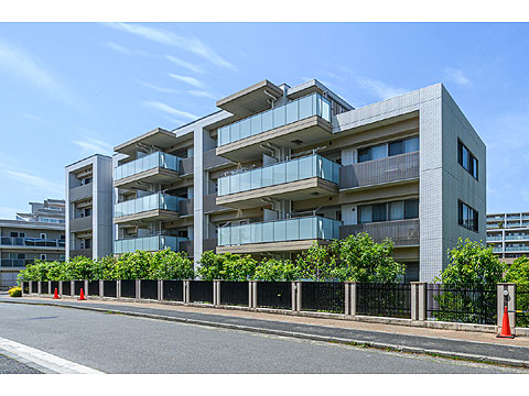 現地外観写真　マンション外観