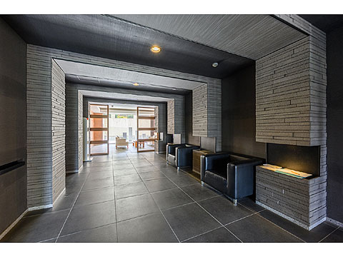 ロビー　エントランスホール