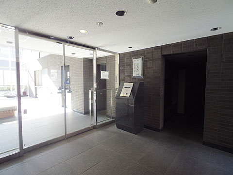 エントランス　モニター付きオートロック