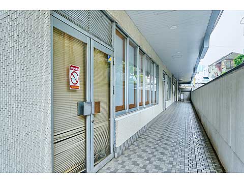 エントランス エントランス