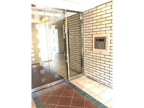 エントランス　エントランス