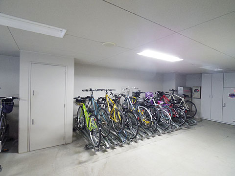 その他共用部　屋内自転車置場