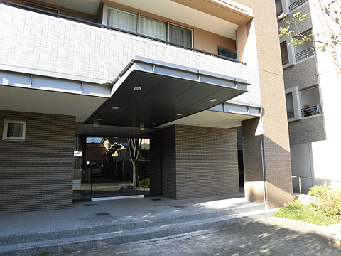 ロビー　エントランスアプローチ