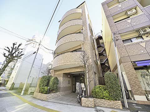 現地外観写真　1997年築　総戸数20戸
