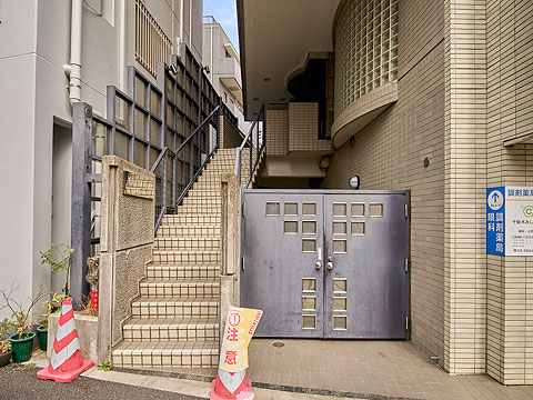 エントランス　
